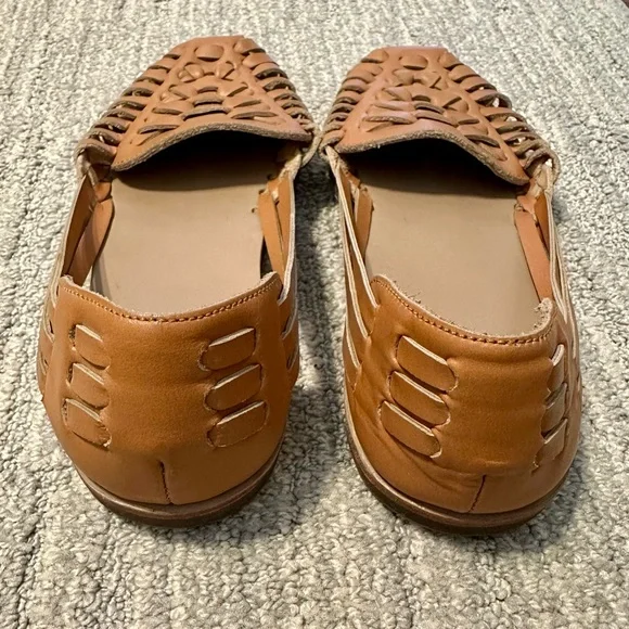 Nisolo Ecuador Sandals - Picture 3 of 4